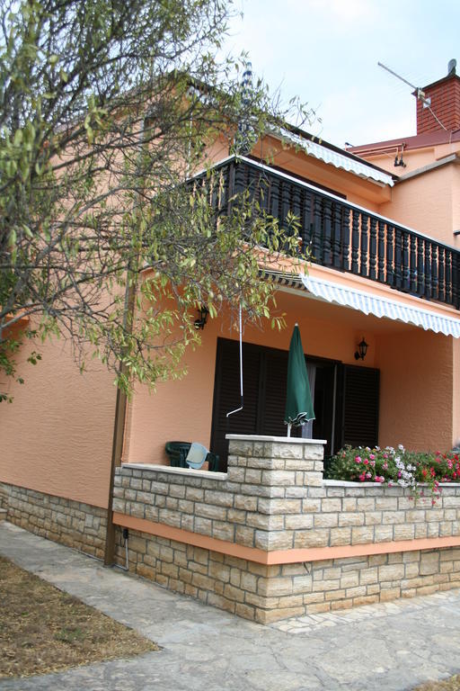 Apartments Santa Barbara Weißenburg Zimmer foto